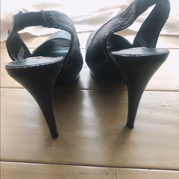 Vera Wang high heels - Picture 4 of 5